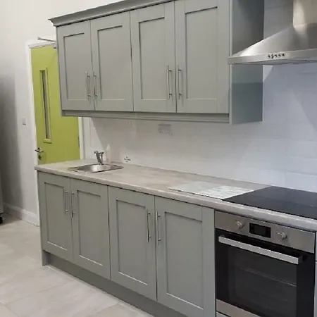 Hostel The Benwiskin Centre *