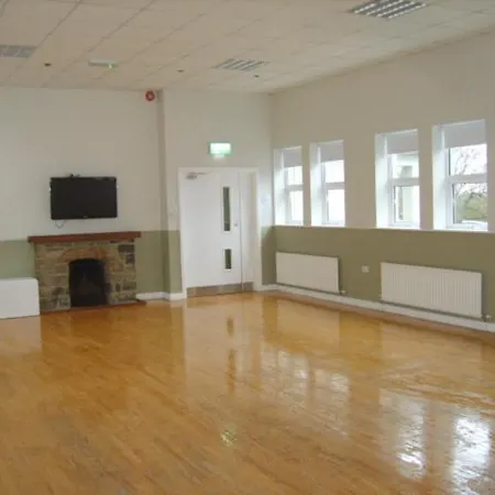 Hostel The Benwiskin Centre *