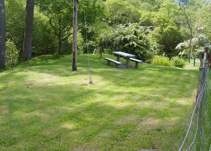 The Benwiskin Centre * Ballaghnatrillick